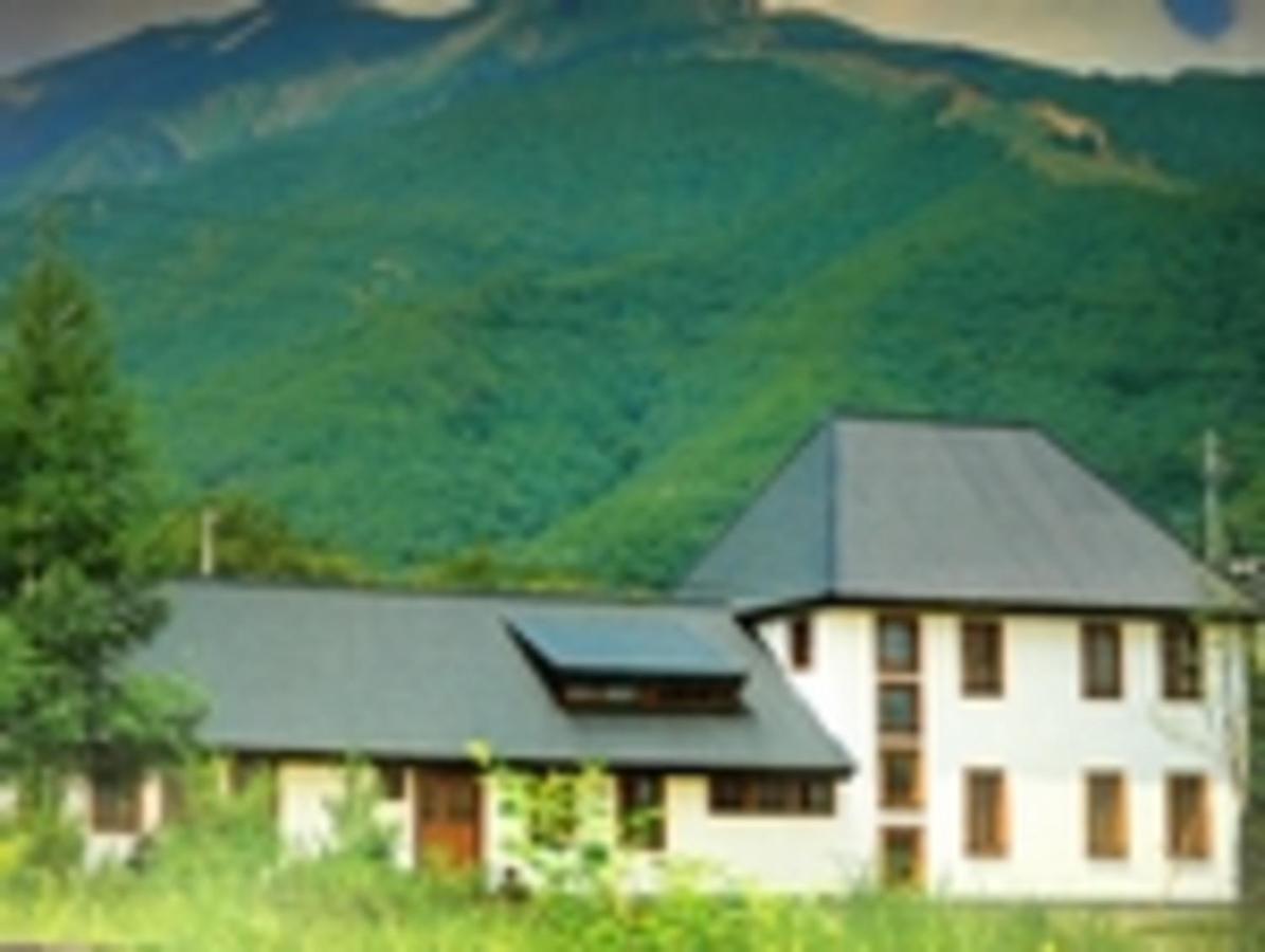 The Joint Bed & Breakfast ฮาคุบะ ภายนอก รูปภาพ